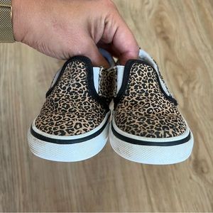 Adorable toddler leopard vans